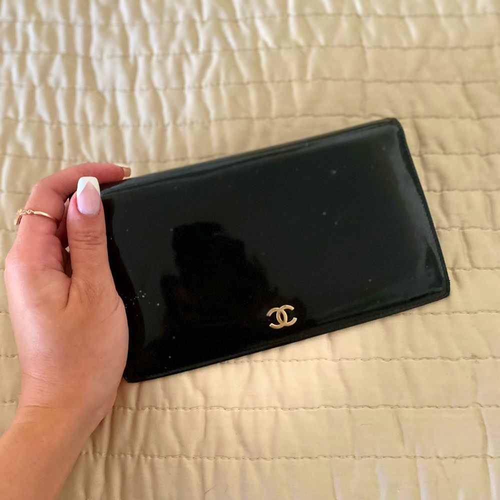 Chanel Authentic Vintage Patent Leather Wallet